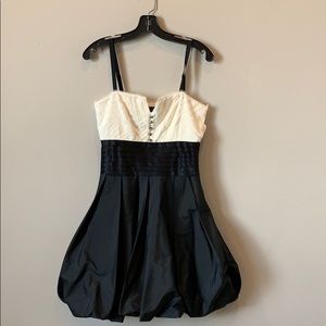 Bcbg Maxazria size 2 tuxedo dress